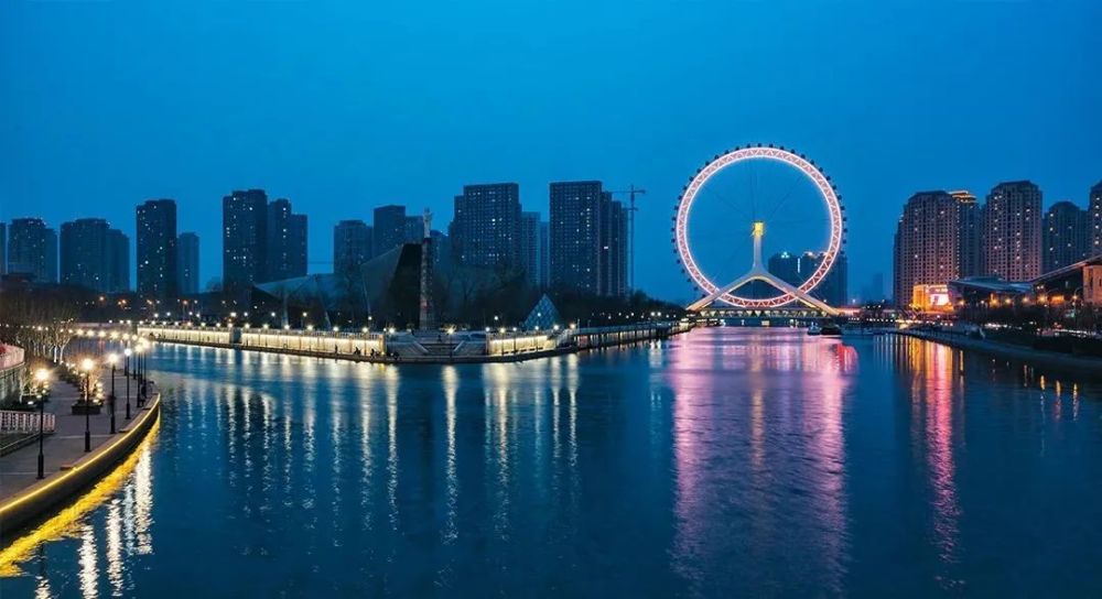 天津，梦想起航，自信翱翔的滨海新港