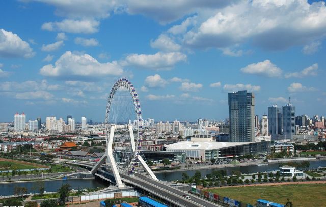 天津,梦想起航,自信翱翔的滨海新港