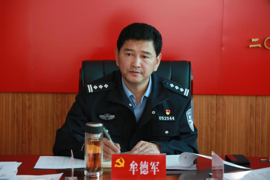 通辽，向听众朋友们致敬